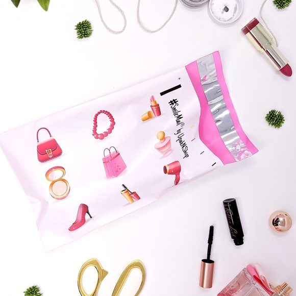 25 6X9 Poly Mailers Makeup Lipstick Shipping Envelopes PRICE IS FIRM - Picture 8 of 10